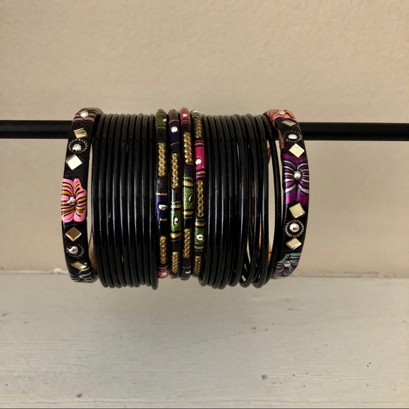 Beautiful Bollywood Style Bangle Set - Picture 2 of 3